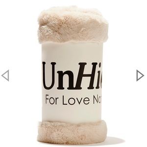 UnHide Lil’ Marshmallow Blanket